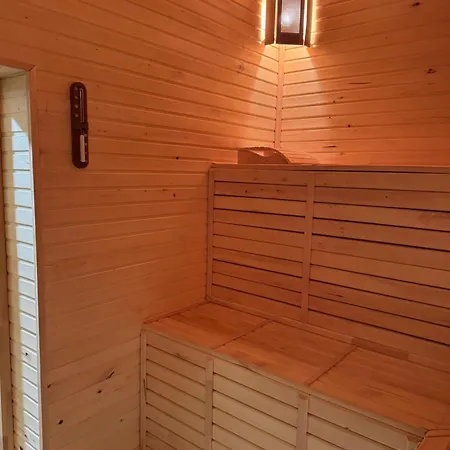 Holiday home комплекс відпочинку затишок Mykulychyn
